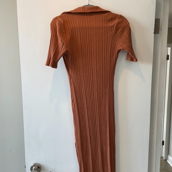 HOUSE OF HARLOW 1960 X SOFIE RICHIE INAYA DRESS IN TERRACOTTA, SIZE SMALL - Picture 7 of 7